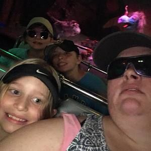 Meet your Posher, Priscilla